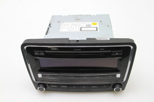 Radio / CD-Player / DVD-Player / Navigation - 3T0035161