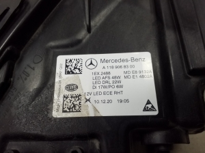 Mercedes Benz CLA-Class W118 (2019–2026) Esituli A1189068300 - 2