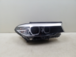 BMW 5 SERIES G30 (2016–2026) Scheinwerfer vorne 8499112