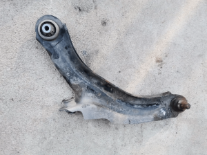 Front control arm - 545050399R