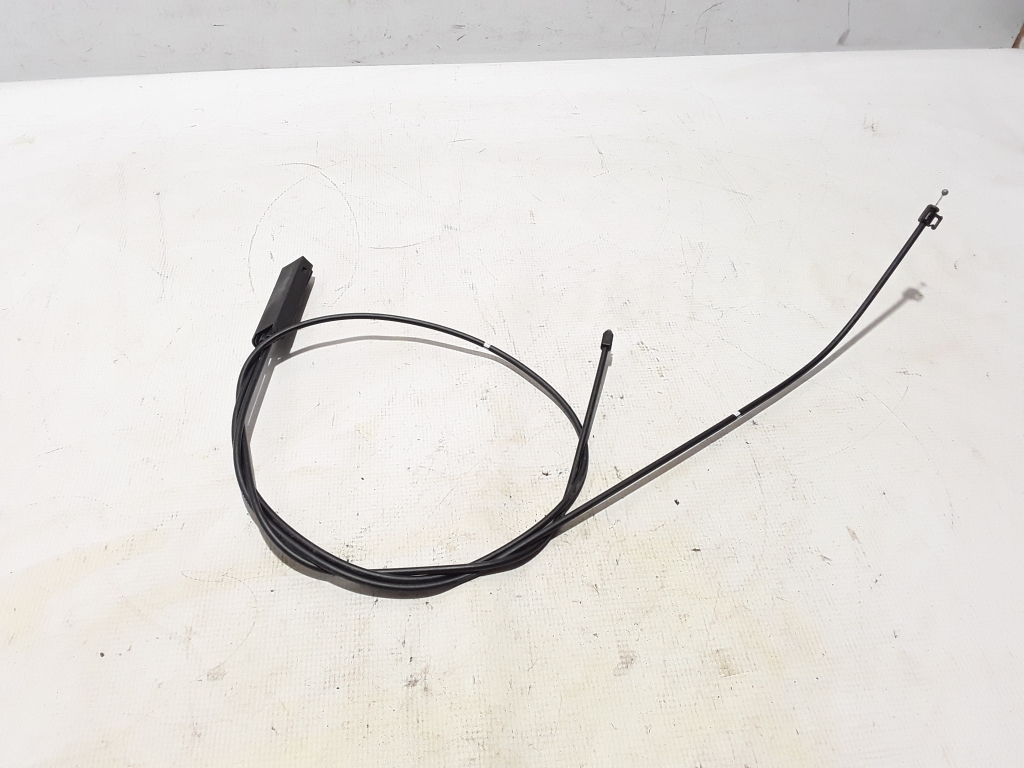 Used VOLVO XC90 Hood opening cable 31352884