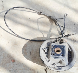 Rear wheel hub