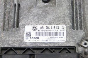 Skoda Superb (2008–2015) Motorsteuergerät 03L906018SR - 2
