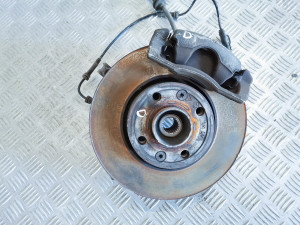 RENAULT Zoe (2012–2026) Front wheel hub - 2