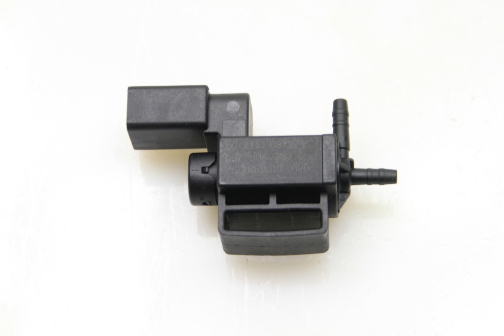 AUDI A4 B8/8K (2011-2016) Solenoid Valve 037906283C 25098195