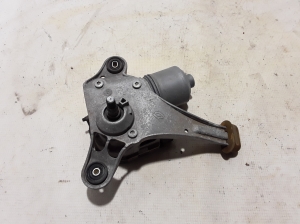   Windshield wiper motor 