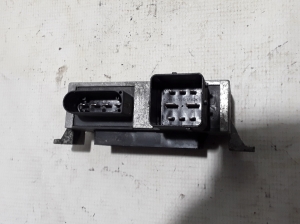RENAULT Espace V (2014–2026) Glow plug relay 271206395R - 3