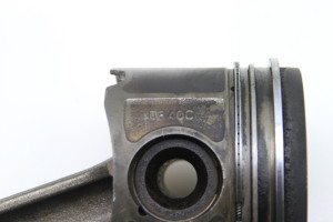 BMW 3 SERIES E90 (2004–2013) Kolb ja selle osad 0840C - 4