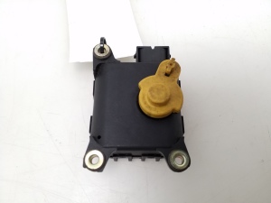 Stellmotor Heizungsklappe - 8D2820511C 