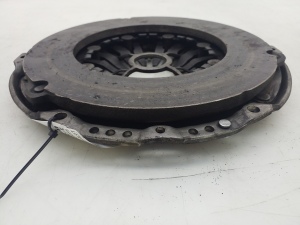LEXUS IS (2005–2013) Siduri surveplaat 310010W020 - 3