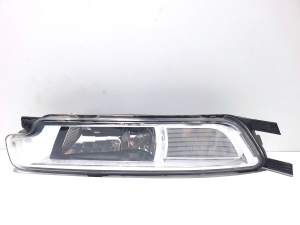 Volkswagen Passat B8 (2014–2023) Front-Nebelscheinwerfer 194.764-01
