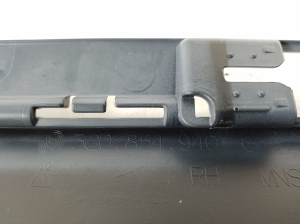 Volkswagen Passat B8 (2014–2023) Esiukse liist 3G0854940 - 2