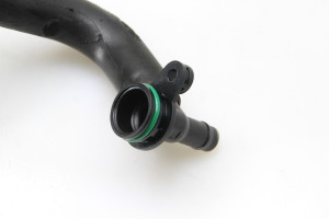 Volkswagen Polo V (2009–2017) Breather 04C103474B - 4