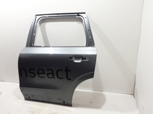   Rear side doors 