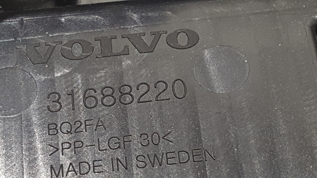 VOLVO XC90 2 generation (2014-2024) Держатель аккумулятора 31688220 21047378