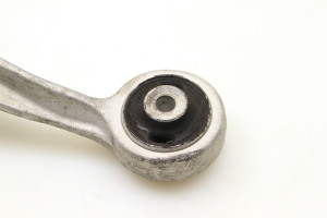 Volkswagen Passat B5 (1997–2005) Querlenker vorne 022062080012 - 3