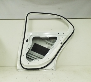 Mercedes Benz A-Class 177 (2018–2026) Rear side doors A1777321000 - 5
