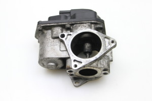  EGR valve 