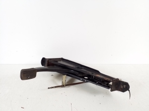   Handbrake pedal 