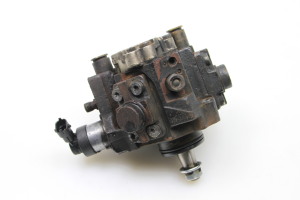 Hyundai i40 (2011–2026) Fuel pump 331002A420 - 3