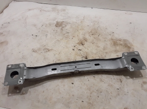 Front bumper beam 