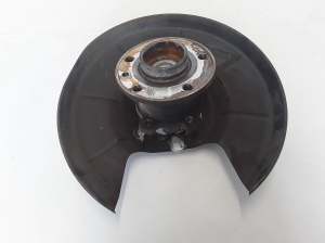  Rear hub 