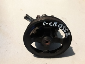   Power steering pump 