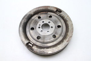  Clutch flywheel 