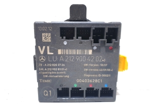 Rear side door control unit - A 212 900 42 02