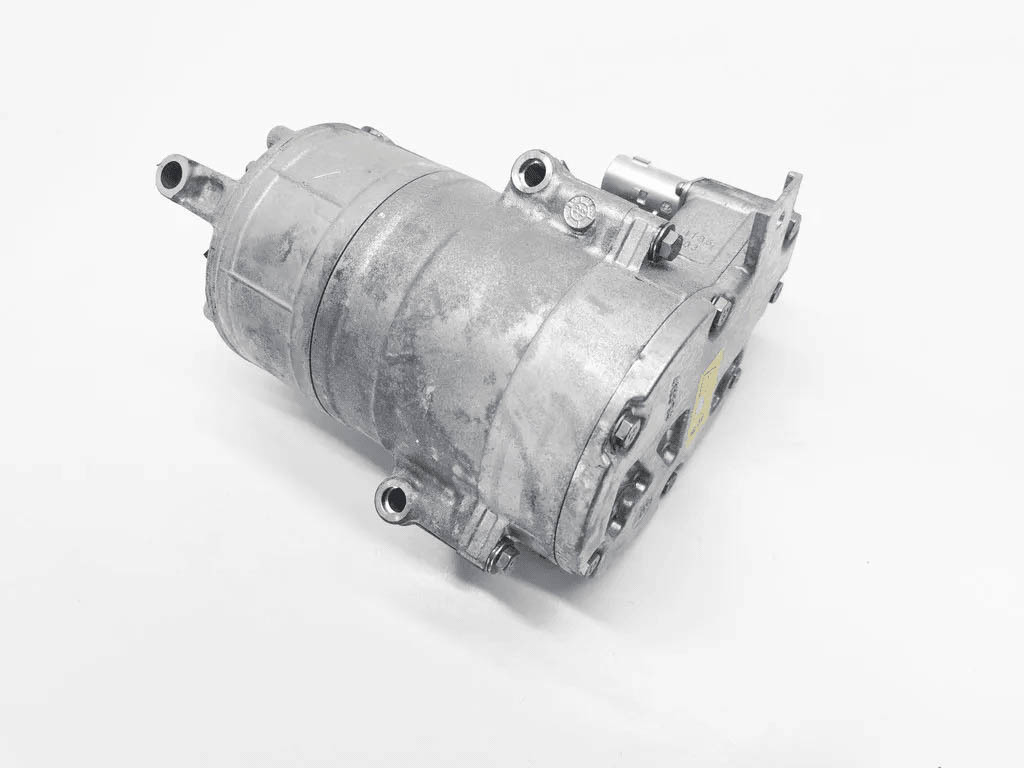 Used Mercedes Benz EQC Air conditioner compressor A0008300301