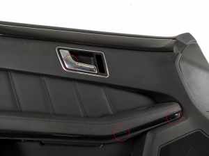 Mercedes Benz E-Class W212 (2009–2015) Esiukse polster - 3