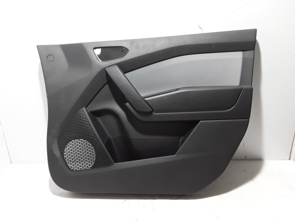 Использовал RENAULT Kangoo Обшивка передней двери 809000008R