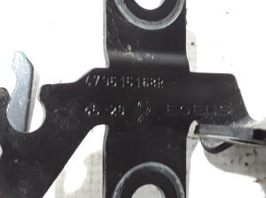 RENAULT Kangoo III (2021–2026) Muu kinnitus 479616168R - 2