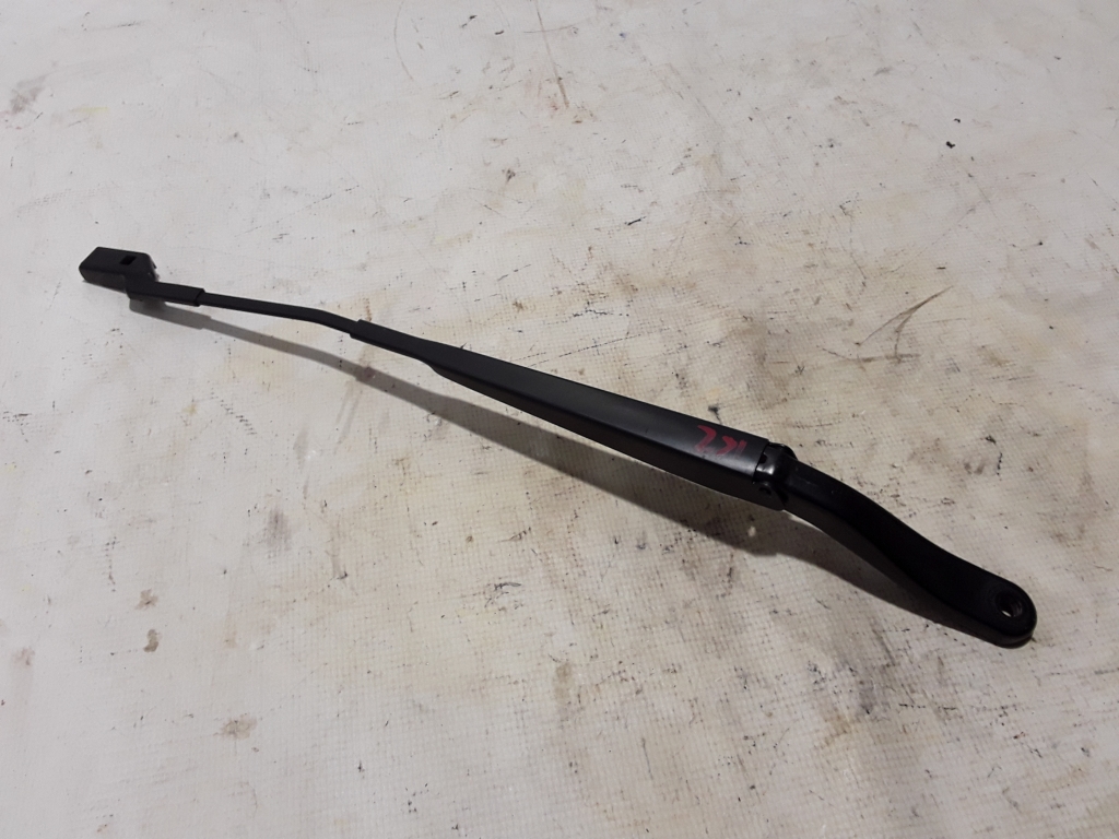 RENAULT Kangoo III (2021–2026) Windshield wiper arm 288813531R RENAULT Kangoo III (2021–2026) Windshield wiper arm 288813531R