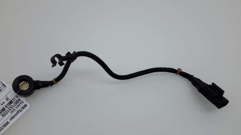 Used Mercedes Benz Sprinter Detonation Sensor A0071531228