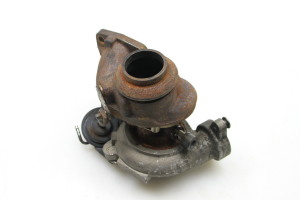 Ford Focus (2004–2011) Turbocharger TD025S206T4 - 4