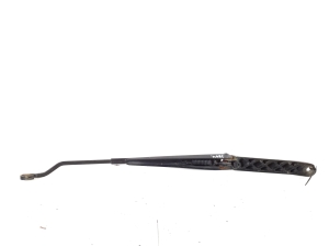 TOYOTA Avensis T22 (1997–2003) Windshield wiper arm 85211-05051 - 2