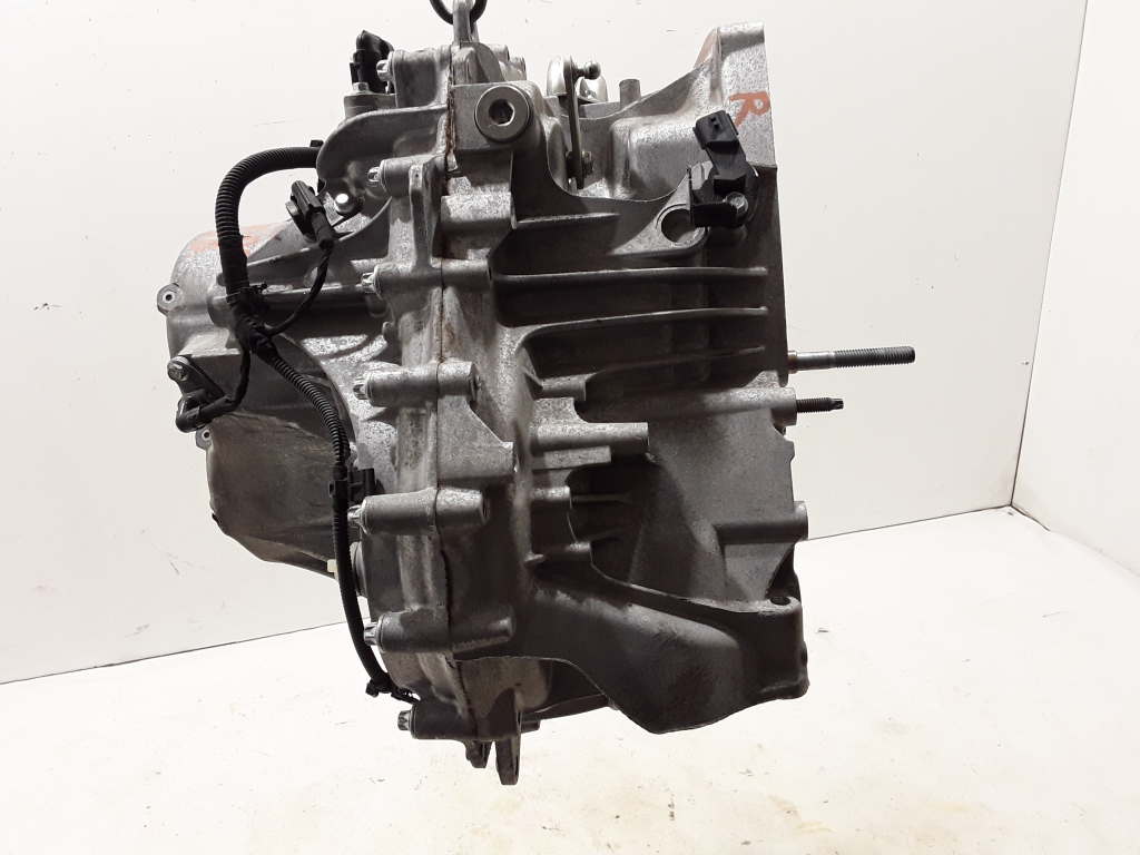 Used RENAULT Megane Gearbox DW5005