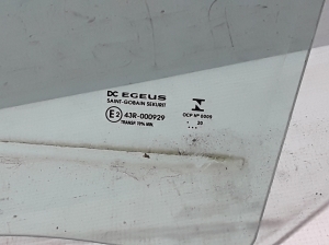 RENAULT Kangoo III (2021–2026) Priekšējo durvju stikls 803012543R - 3