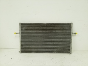 Vahejahuti radiaator - A0995006403