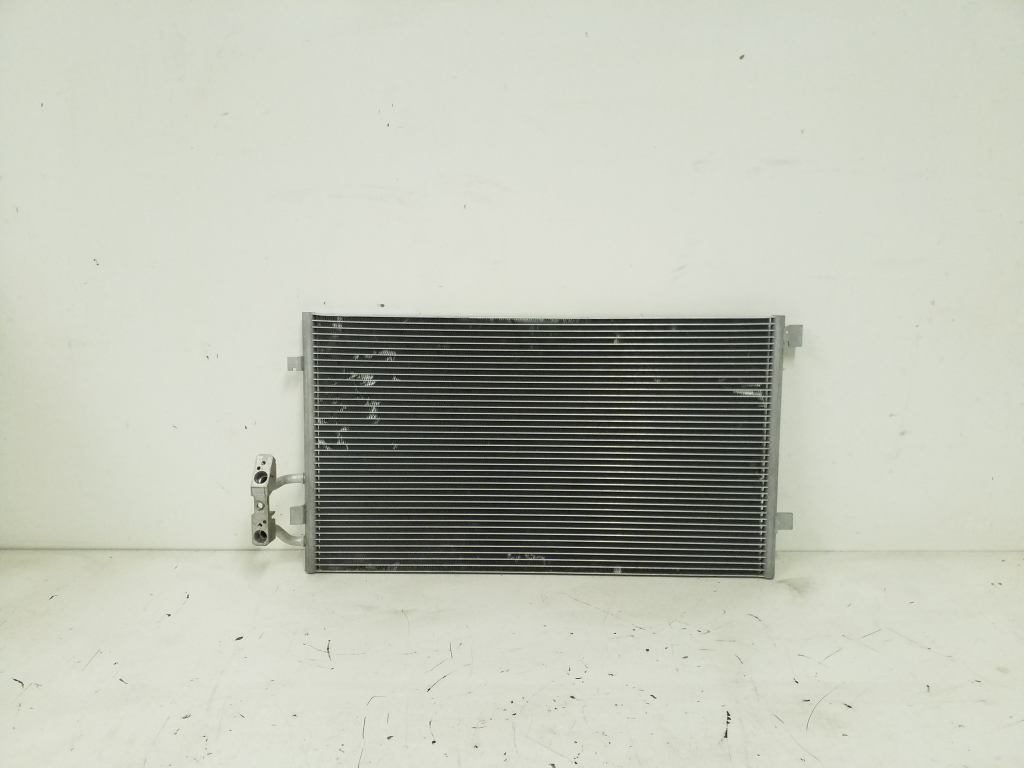 BMW i3 I01 (2013-2024) A/C Radiator 6804735 24968933