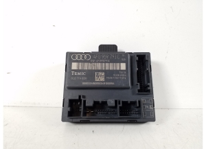Türsteuergerät vorn - 4F0959793C