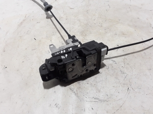 VOLVO XC90 (2015–2024) Front door lock 31349895 - 2