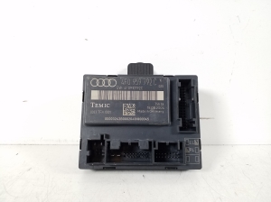 Boîtier de commande de porte avant - 4F0959792C