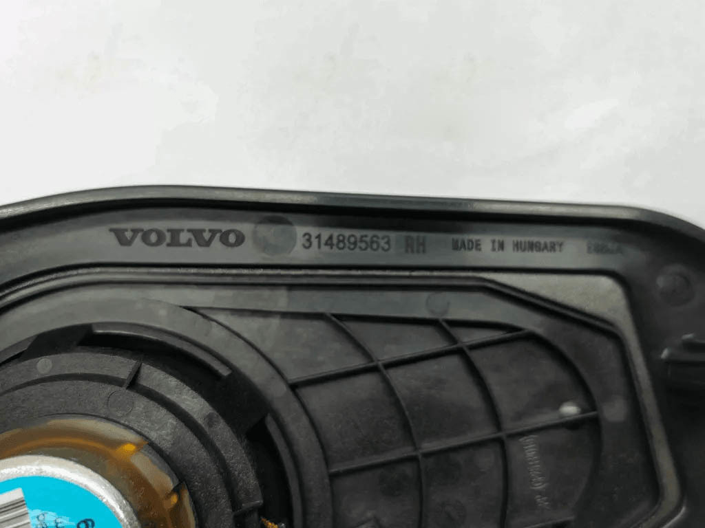 VOLVO V90 2 generation (2016-2024) Right Side Floor Speaker Woofer 31350622 21185722