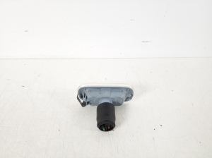 AUDI A6 C6 (2004–2011) Eesmise poritiiva suunatuli 8E0949127 - 2