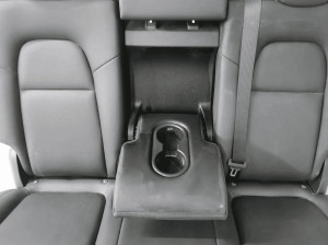 Tesla Model Y Y (2020–2026) Rücksitzbank und ihre Teile - 2