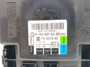 Mercedes Benz ML-Class 164 (2005–2011) Front door control unit A 164 820 93 85 - 2
