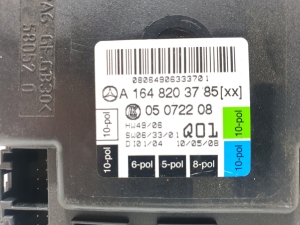 Mercedes Benz R-Class 251 (2006–2017) Front door control unit A 164 820 37 85 - 2
