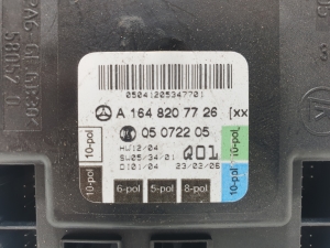 Mercedes Benz ML-Class 164 (2005–2011) Front door control unit A 164 820 77 26 - 2